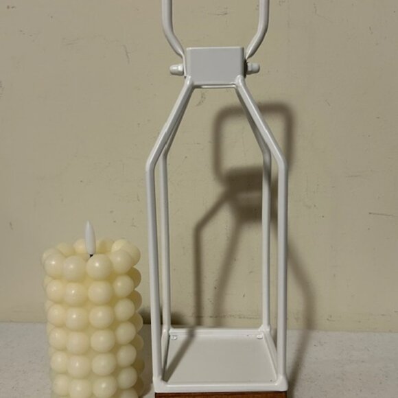 New Open Lantern with Bubble Candle w/Timer - Picture 5 of 6